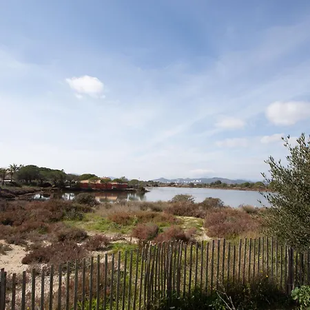 Διαμέρισμα Port De La Gavine I-4 By Interhome Ιέρ
