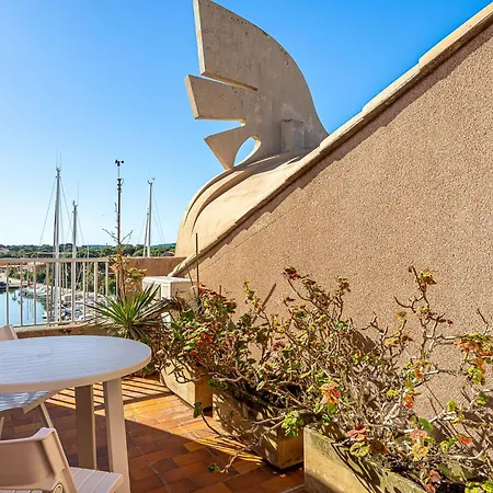 Διαμέρισμα Port De La Gavine I-4 By Interhome
