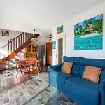 Port De La Gavine I-4 By Interhome Appartamento *